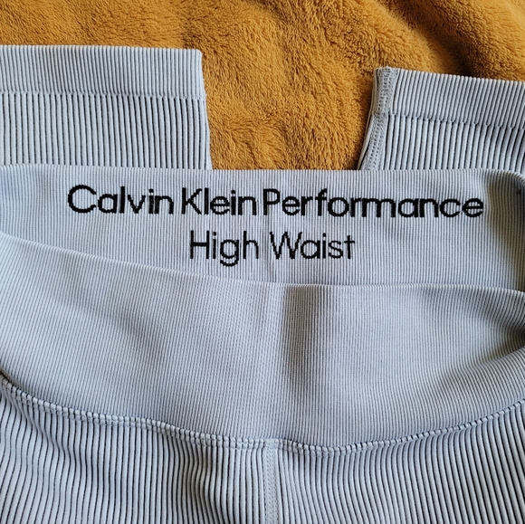 Calvin Klein performance shorts - Picture 3 of 3